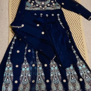 Pakistani wedding dress